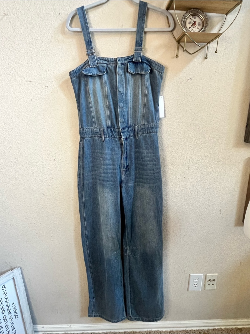 Fate Denim Barrel Overalls Size Small NWT